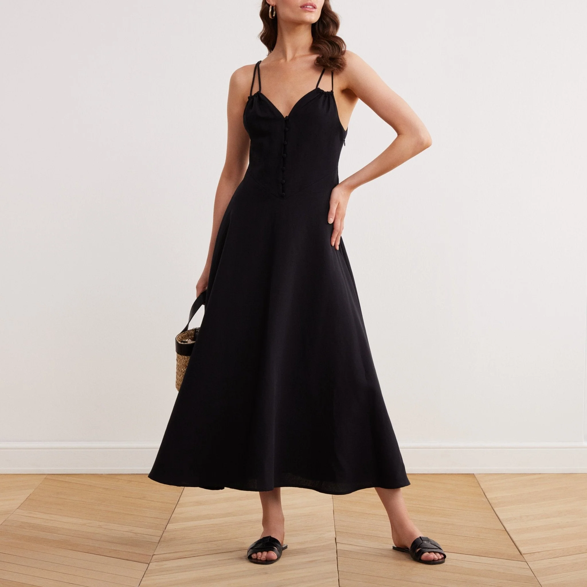 Sleeveless V-neck Fitted Waist Cotton Blended Midi Dress - Image 11