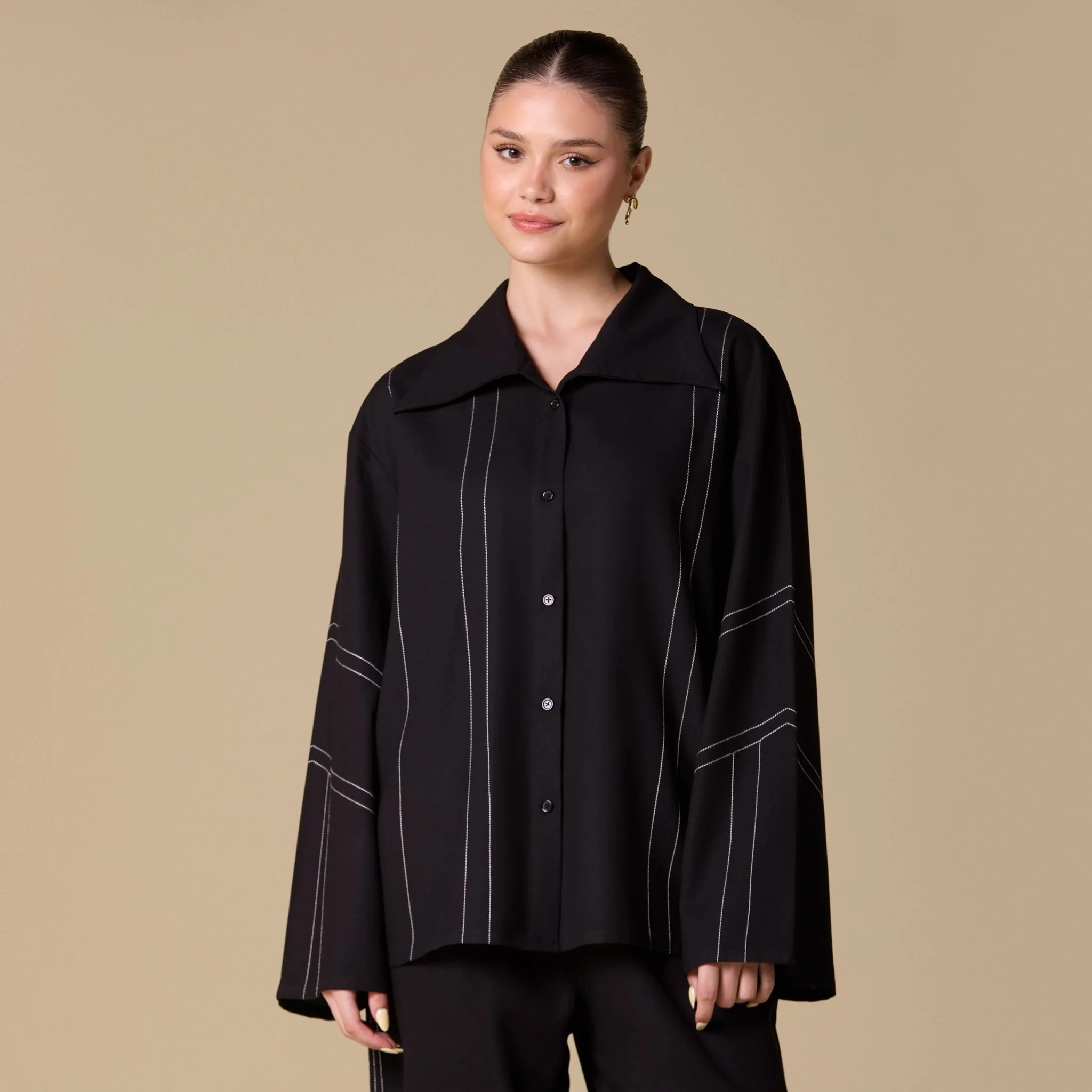 Black Loose White-Stitched Linen Shirt