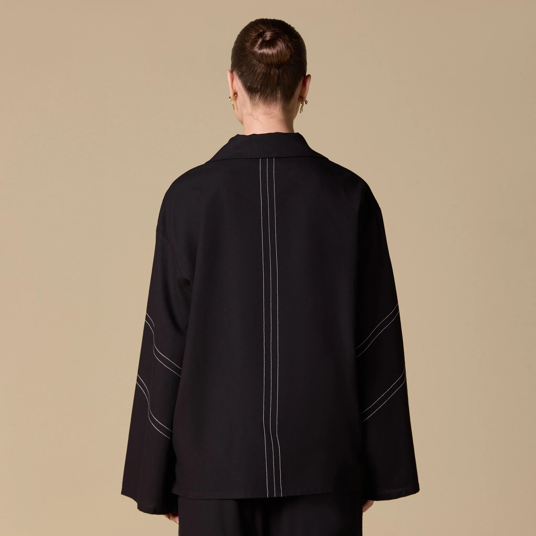 Black Loose White-Stitched Linen Shirt - Image 2
