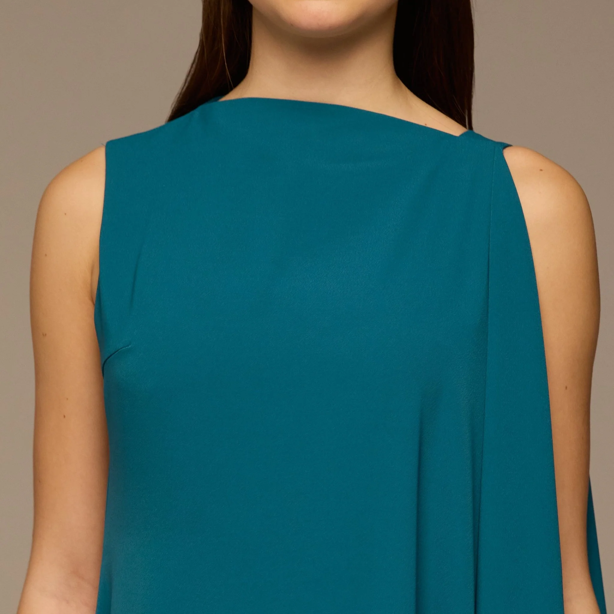 Turquoise Sleeveless Crepe Maxi Dress with Side Scarf - Image 4